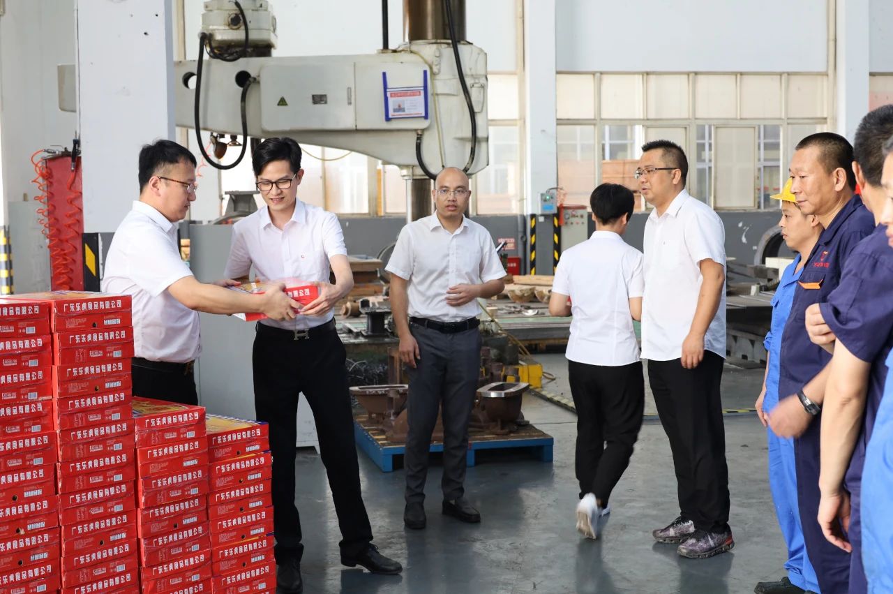 完美online(中国)举行夏日送清凉活动